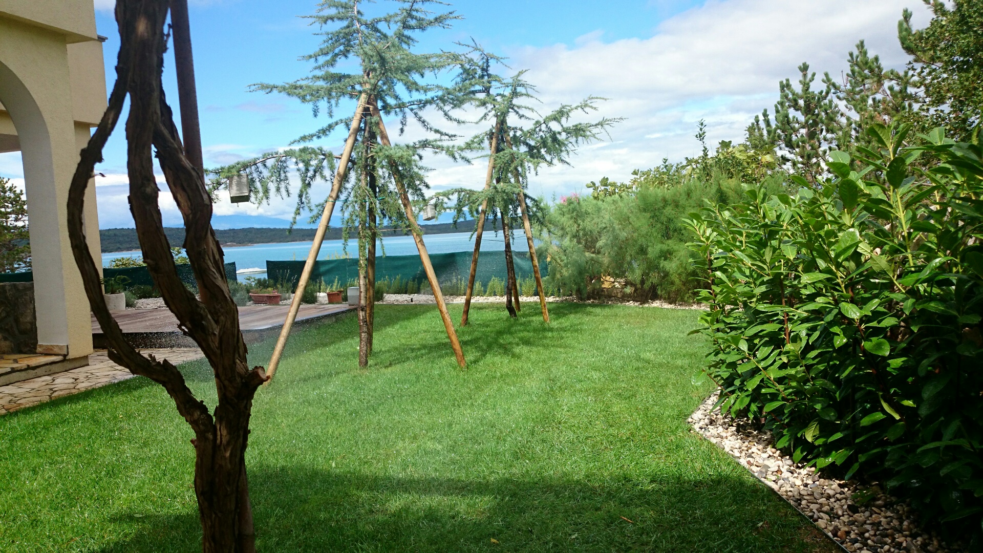 Polaganje travne ruše Krk