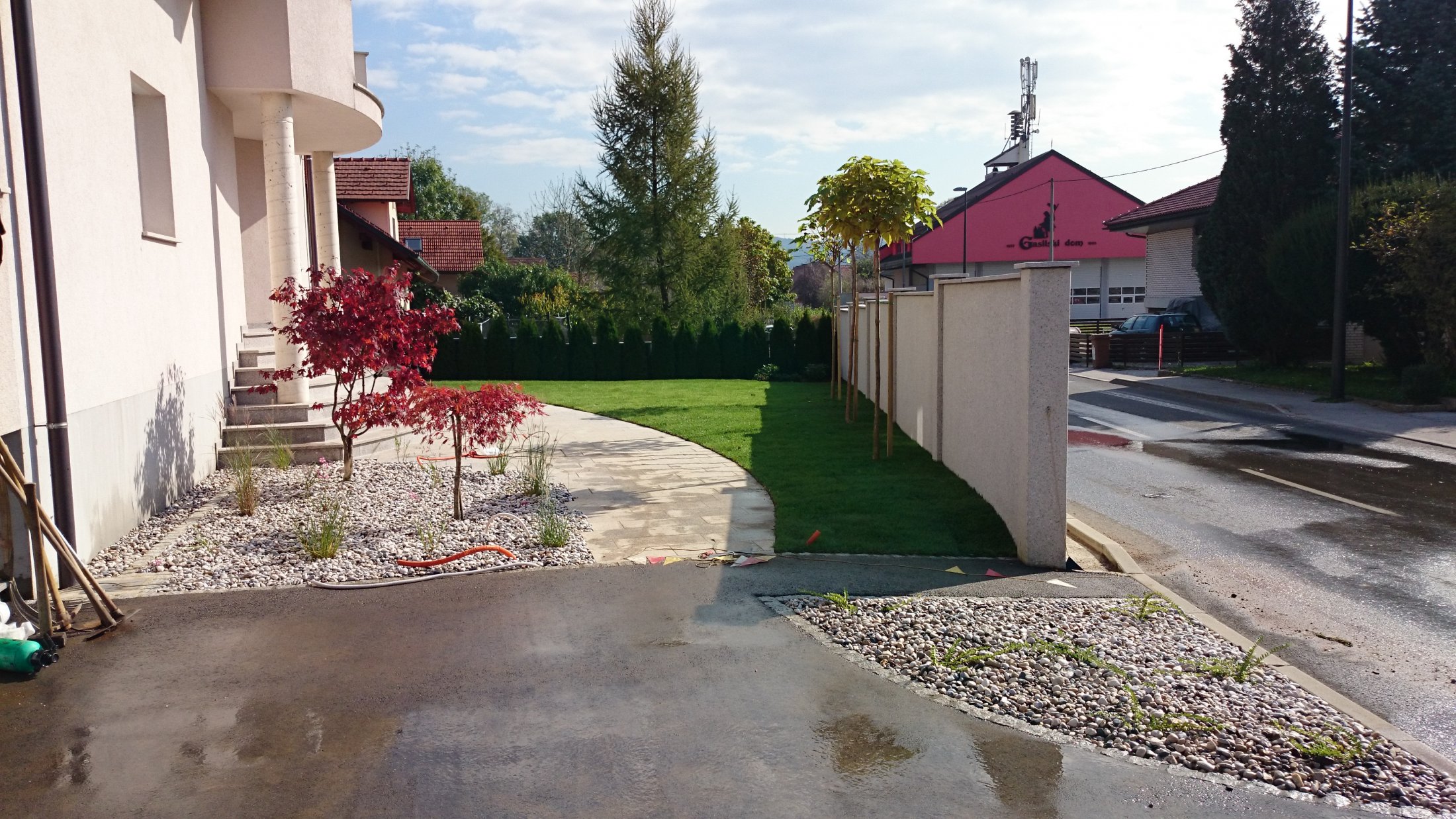 Polaganje travne ruše